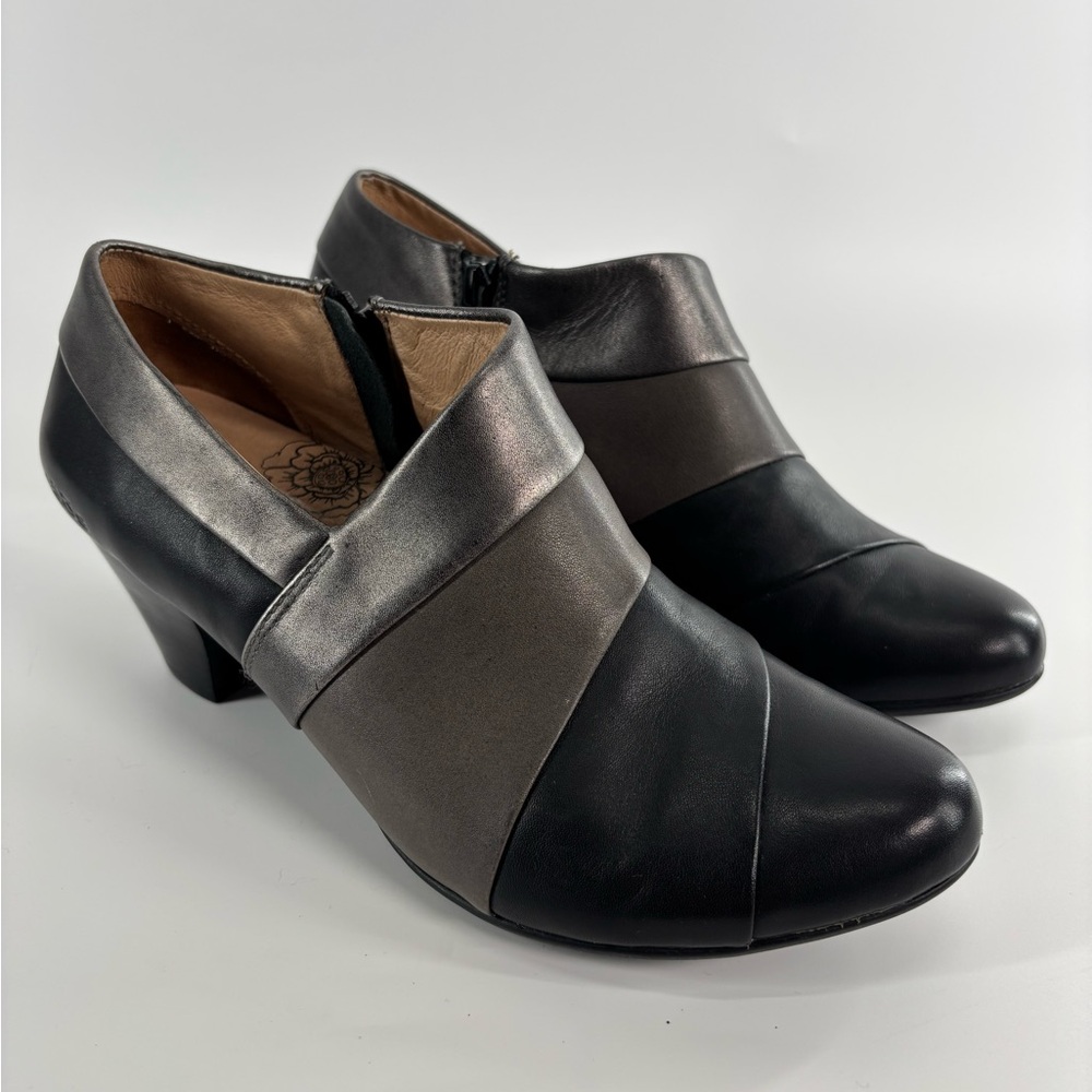 Taos Triumph color block leather ankle boots 10 EU 41 black pewter